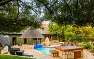 Swimming Pool 7 Essence Villa-Greater Kruger