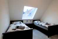 Kamar Tidur Overath Luxus Apartments