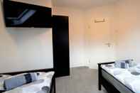 In-room Bathroom Overath Luxus Apartments