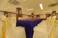Functional Hall Jayson Metoda By Innovic Hotels