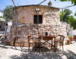 Exterior 2 Trullo del Falegname Ostuni by Typney