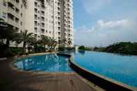 Kolam Renang Best Location 1BR Mustika Golf Apartment