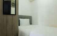 Bilik Tidur 4 Simply Homey 2BR Pancoran Riverside Apartment