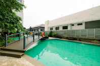 Swimming Pool Best Emerald Studio Room Apartment at Capitol Park Residence