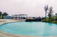 Kolam Renang Highest Value Studio at Grand Kamala Lagoon Apartment