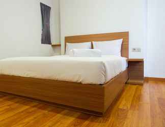 Bedroom 2 Azalea Suites Cikarang Studio Apartment with Bathtub