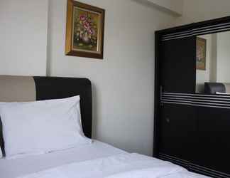 Bilik Tidur 2 Minimalist 2BR Apartment at Gateway Ahmad Yani