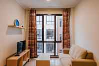 Ruang untuk Umum Homey 1BR at Assati Garden House Apartment