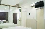 Kamar Tidur 4 Spacious Studio Room Menteng Square Apartment