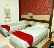 Bedroom 4 Srm Hotels
