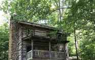 Exterior 3 Smokey Mtn. Romantic Handcrafted Cabins