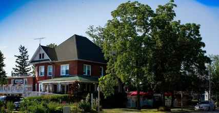 Exterior 4 Distinctive Inns of Kingsville Inn31