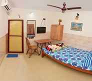 Kamar Tidur 2 Rajalakshmi Guest House