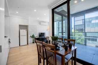 Kamar Tidur 4 Stunning Bright Apartment At Hawthron/Glenferrie Station