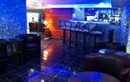 Quầy bar, cafe và phòng lounge 5 Grand Hotel Duman