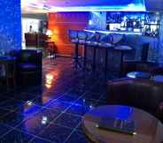 Bar, Kafe, dan Lounge 5 Grand Hotel Duman