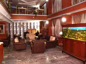Lobi 4 Grand Hotel Duman