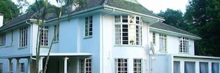 Luar Bangunan White House B&B