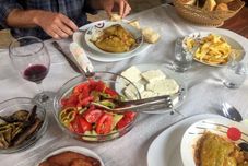 餐厅 Alpine House Thethe