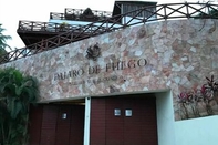 Exterior Pajaro de Fuego Pool & Terrace