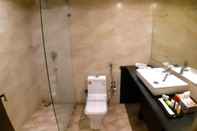 In-room Bathroom Hotel Al-Towheed