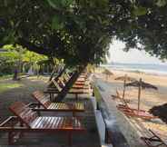 สระว่ายน้ำ 4 Lagoon Ngapali Beach Lodge