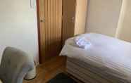 Kamar Tidur 5 Parkview Guesthouse