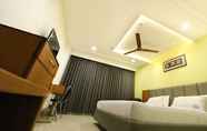 Kamar Tidur 5 Hotel Sri Ram Grand