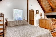 ห้องนอน Scenic Wonders Yosemite Creekside Loft