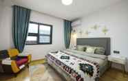 Kamar Tidur 3 Old Beach American Style Apartment