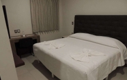 Kamar Tidur 6 Hotel Garden Plaza