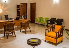 로비 4 Hotel Blue Bird