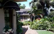 Luar Bangunan 6 Joan's Bed & Breakfast