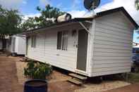 Exterior Mataranka Roadhouse