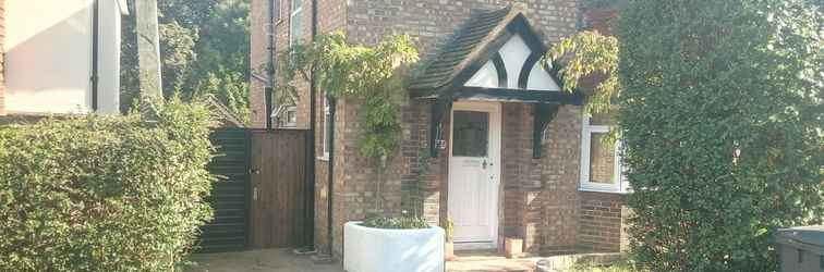 Exterior Rooms in Guildford Surrey