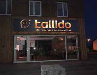 Exterior 2 KALLIDO Bäckerei-Cafe-Boarding-Event