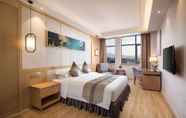 Kamar Tidur 7 Ramada Plaza by Wyndham Enshi