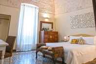 Kamar Tidur Perlage Suite Luxury B&B