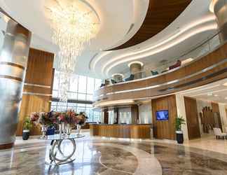 Lobby 2 La Quinta by Wyndham Istanbul Gunesli