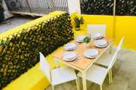 Restaurant Charming Flat with Great Terrace, Best Location