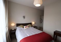 Others 2 Stylish Light-filled 1 Bedroom Flat In Hammersmith