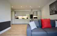 Khu vực công cộng 5 A Brand new Modern 2-bed Apartment in Bedminster