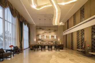 Lobi 4 Ramada by Wyndham Zhenjiang City Center