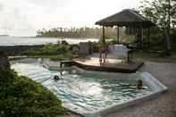 Swimming Pool Simeulue Surflodges