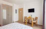 Bedroom 5 Rooms & Apartments Karlo