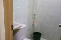 Toilet Kamar MPD Backpackers Coron