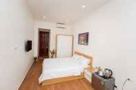 Kamar Tidur Cat Linh Hotel