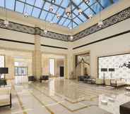 Lobby 6 Occidental Al Jaddaf, Dubai