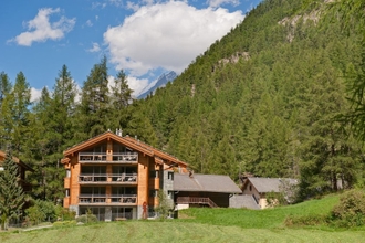 Exterior 4 Chalet Altesse Serviced Apartments