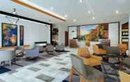 Lobby 2 La Quinta Inn & Suites by Wyndham Limon